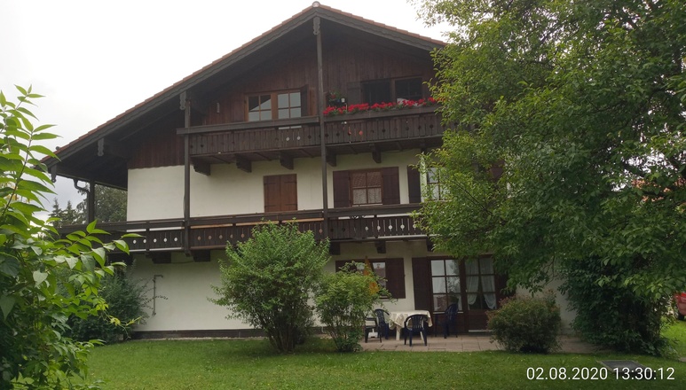 Hausansicht Ferienwohnung Theresa