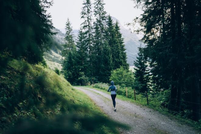 Running Lech Zürs by Daniel Zangerl