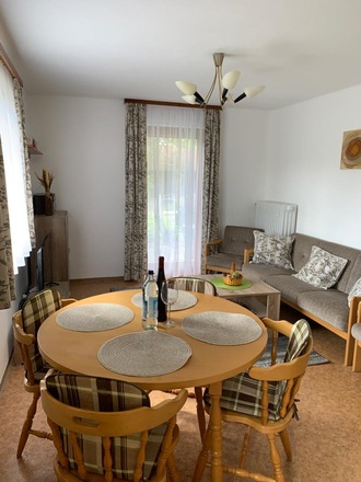 3fb7fa82-eeb0-48fb-a126-a5c7ed573495