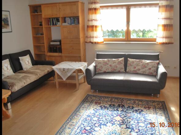 Großzügiges Wohnzimmer