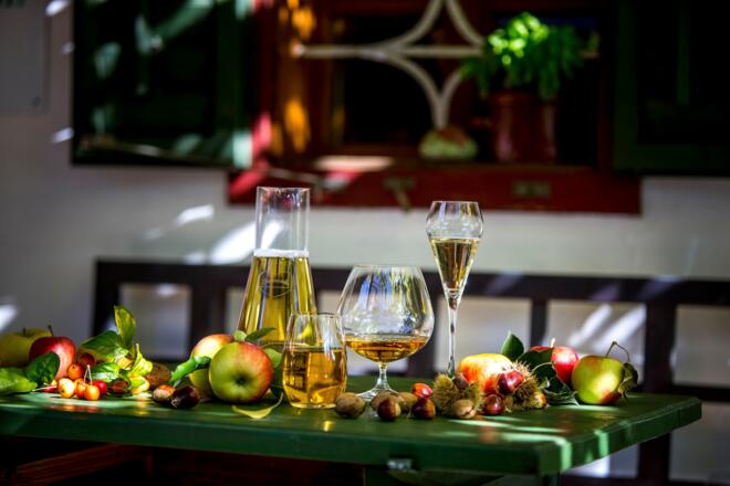 Stilleben im Apfelland in der Oststeiermark