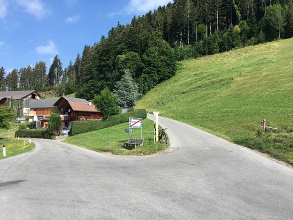 Etappe 2: Sanfter Aufstieg Richtung Gerachhaus