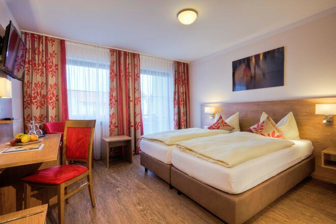 Thermenhotel Ströbinger Hof - Zimmer Simssee