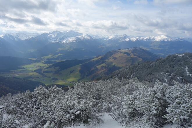 Blick vom Gipfel nach Südwesten