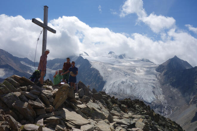 Auf dem Gipfel des Großen Trögler 2902m