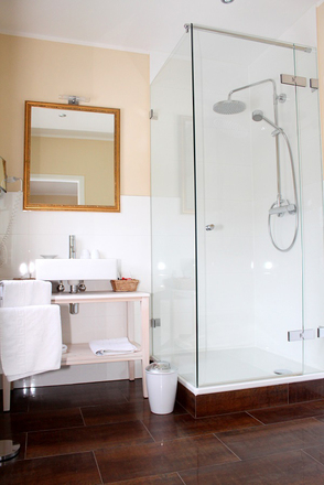 Bad im Zimmer Hotel Bernhard´s