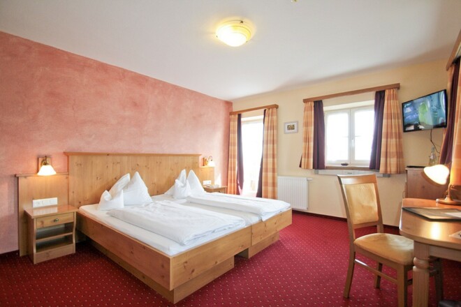 Landhotel &amp; Wirtshaus beim Has&#039;n - Zimmerbeispiel