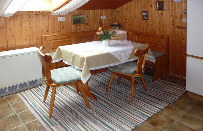 Essecke Ferienwohnung Kurzeder