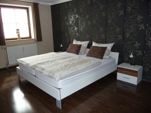 Schlafzimmeransicht Ferienwohnung Hannich