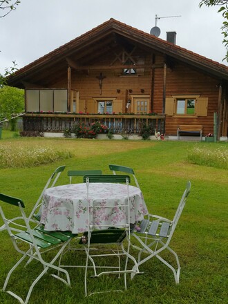 Almhütte mit Garten