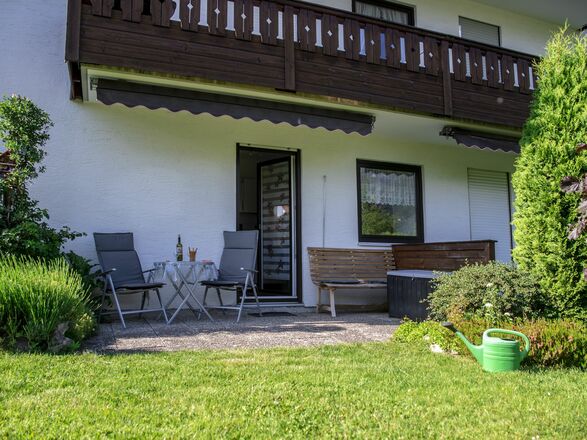 kleiner Tisch Südseite