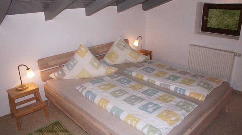 Schlafzimmer 2