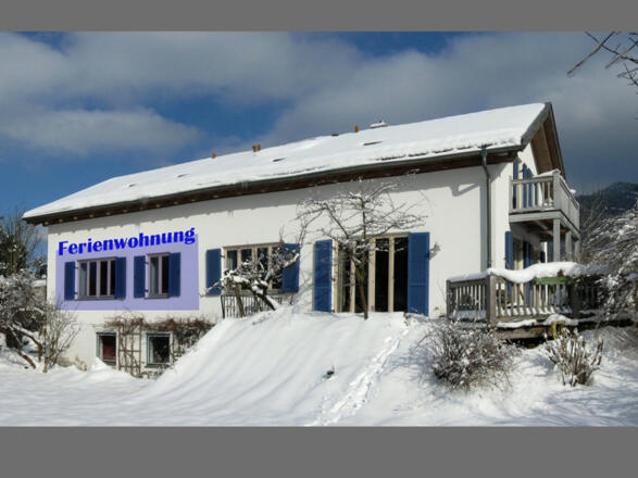 Hausbild Winter
