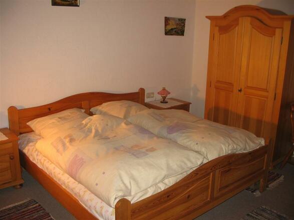 Schlafzimmer5