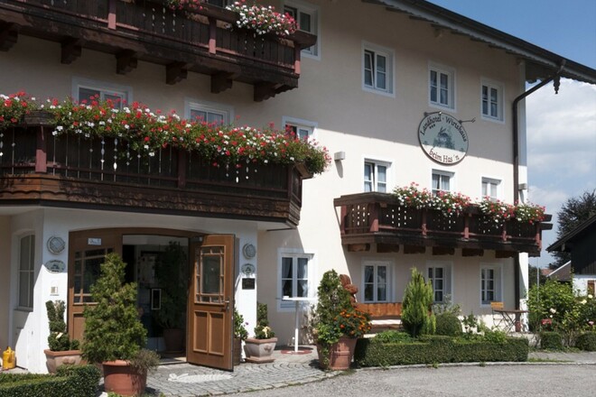 Landhotel &amp; Wirtshaus beim Has&#039;n - Hoteleingang