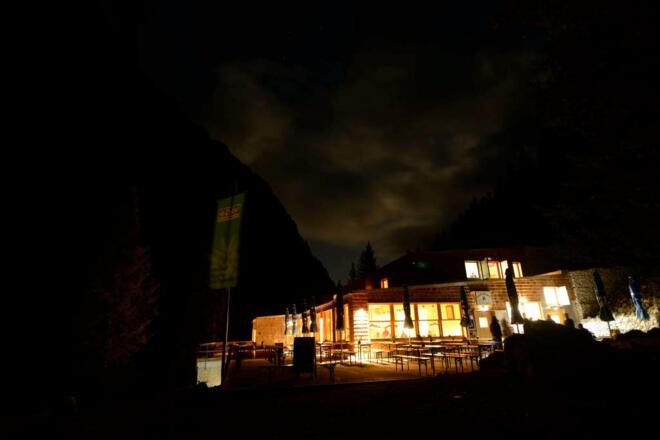 Die "Hölle" bei Nacht