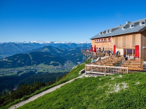 Aussicht bis zum Alpenhauptkamm