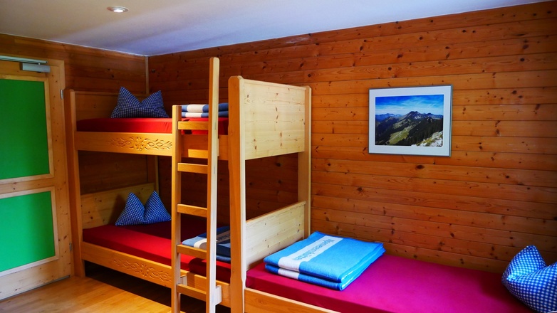 Beispielansicht eines Mehrbettzimmers