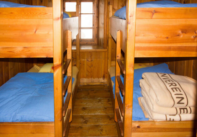 Hochstubaihütte - 4 Bett Zimmer