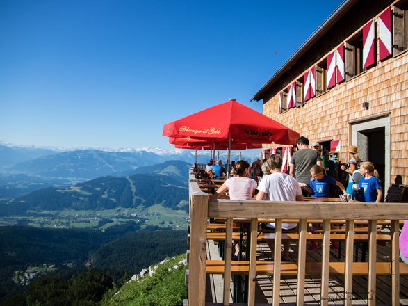 Hüttenterrasse