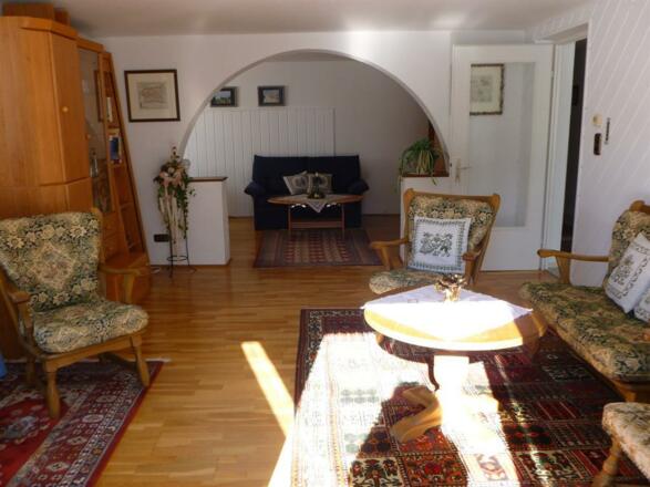 Wohnzimmer mit Schlafcouch