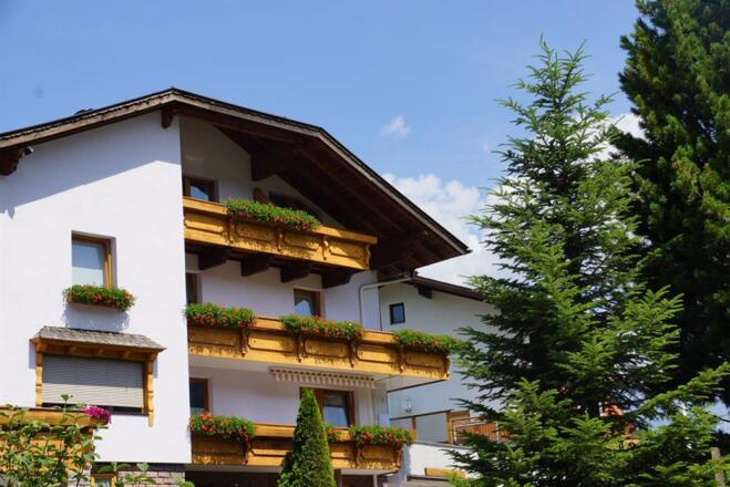 Haus Alpina, Außenansicht 1