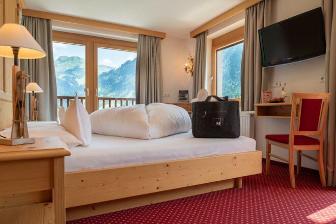 HAUS MELITTA Lechblick Suite Schlafraum 2