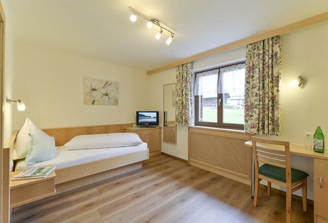 Einzelzimmer, Feuerstein