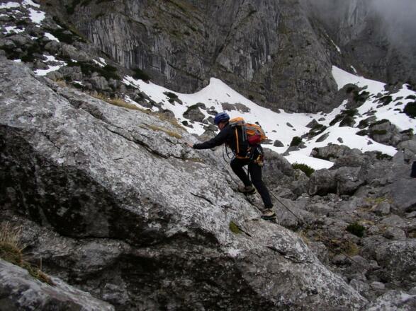 Klettertour im Schwierigkeitsgrad III: Anderl's Neubeginn (Aufbaukurs Fels und Firn)