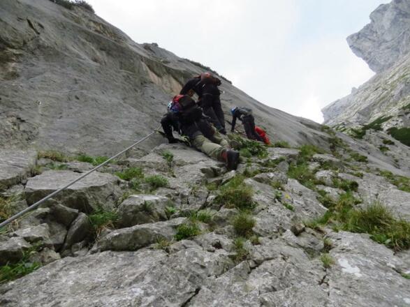 Übung: Klettersteiggehen Schwierigkeit (D) (Aufbaukurs Fels und Firn)