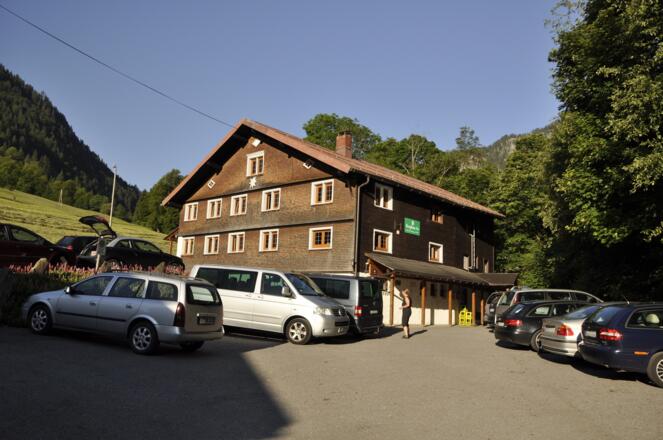 Parkplatz beim Haus