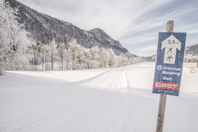 Der Ausgangspunkt von Mandlingloipe und Ortsloipe Mandling