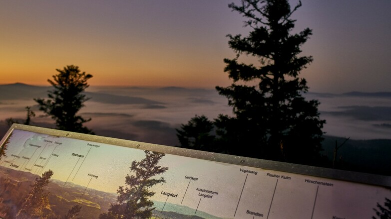 Sonnenaufgang am Hennenkobel