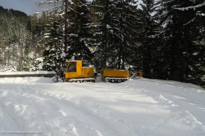 Das Snowboss-Mobil