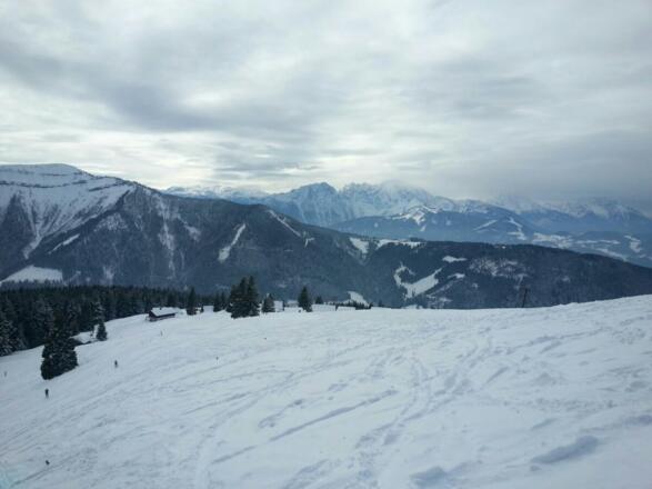 Traumhafter Ausblick von der Spielbergalm