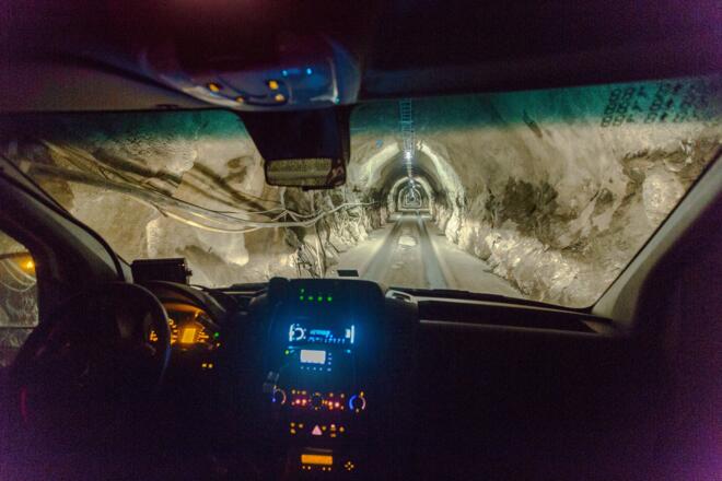 Tunnelbus auf die Silvretta-Bielerhöhe