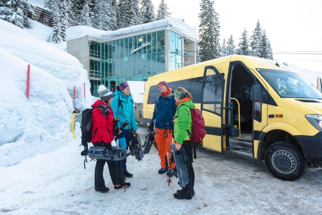 Tunnelbus auf die Silvretta-Bielerhöhe