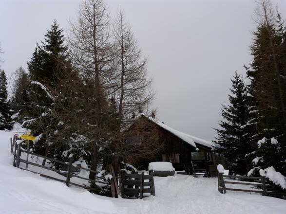 Abzweigung des Steiges an der Meisnitzer Hütte_Samstag, 30. Dezember 2017 13:40:10