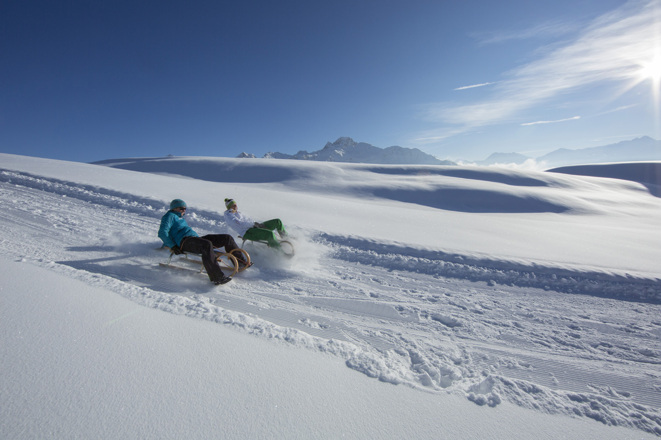 Rodelpartie von der Feldring Alm