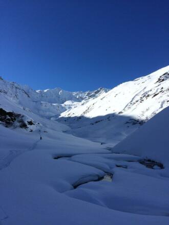 Unterer Teil beim Bachbett