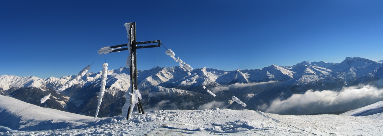 Herrlicher Ausblick von Gipfel