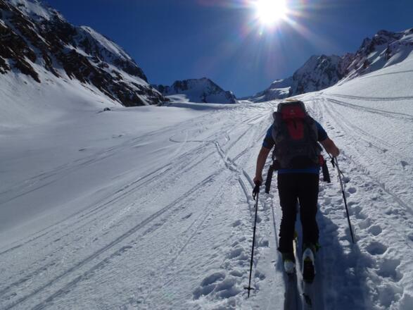 Der lange und flache Anstieg durch das Gaisbergtal in Richtung Süden