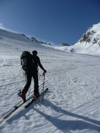 Der lange und flache Anstieg durch das Gaisbergtal in Richtung Süden