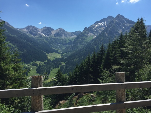 Blick ins Wildental mit den drei Schafalpköpfen