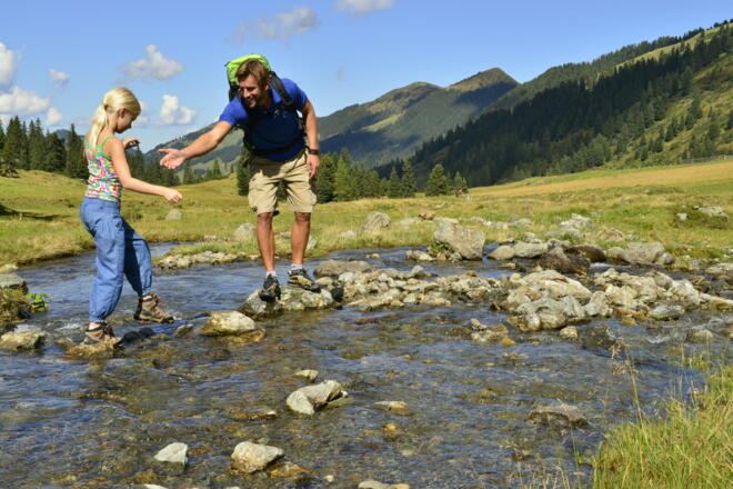 kleiner Bach im Luegergraben