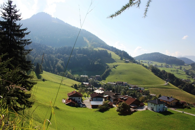 Die "Plaick" mit dem Zinkenkogel im Hintergrund