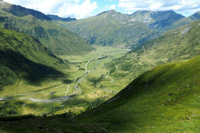 Blick in's Tal, 3km bis Valeriehaus