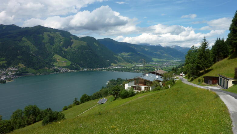 Vorbei am Zeller See