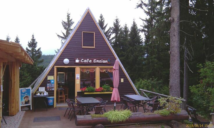 Cafe "Enzian" im Rennsteiggarten