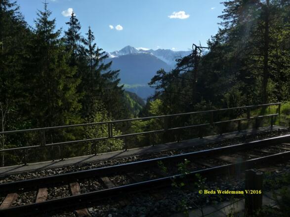 Blick übers Inntal vor dem Martinswandtunnel